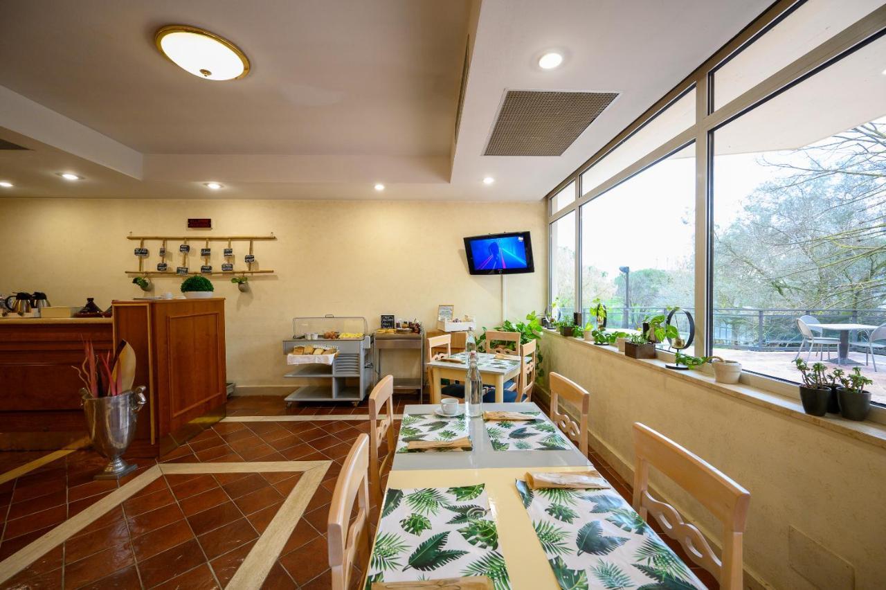Hotel Torre Di Pratolungo Rome Exterior photo