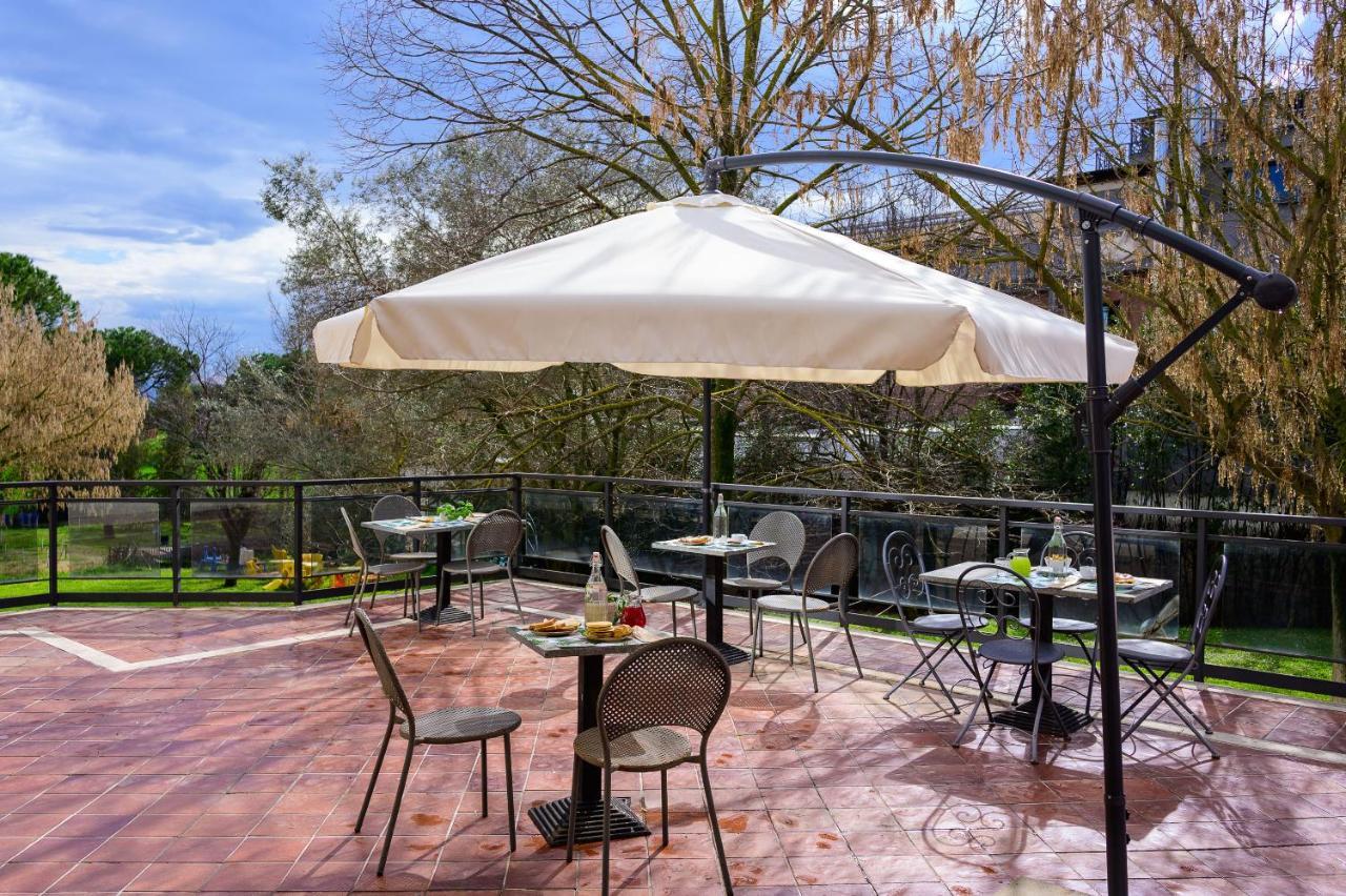 Hotel Torre Di Pratolungo Rome Exterior photo