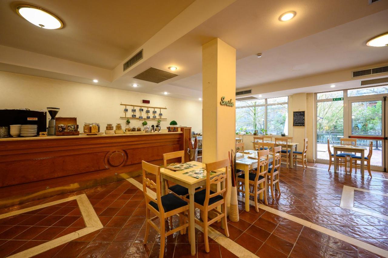 Hotel Torre Di Pratolungo Rome Exterior photo